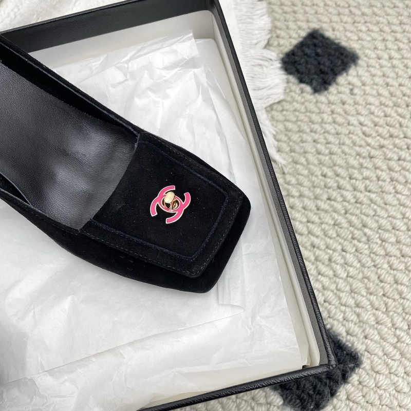 Ch**el heeled shoes